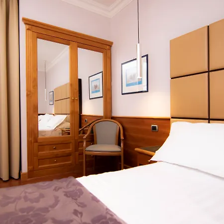 Hotel Giolli Nazionale