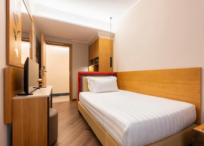 Giolli Nazionale Otel