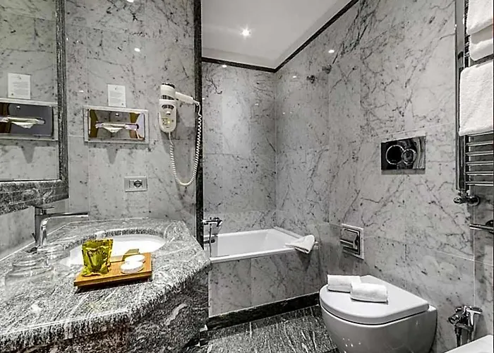 Otel Giolli Nazionale 3*